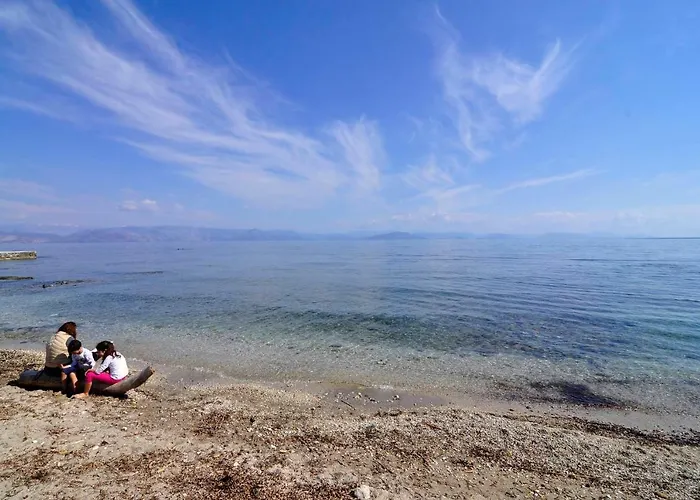 Saroco Square Luxury Апартаменты