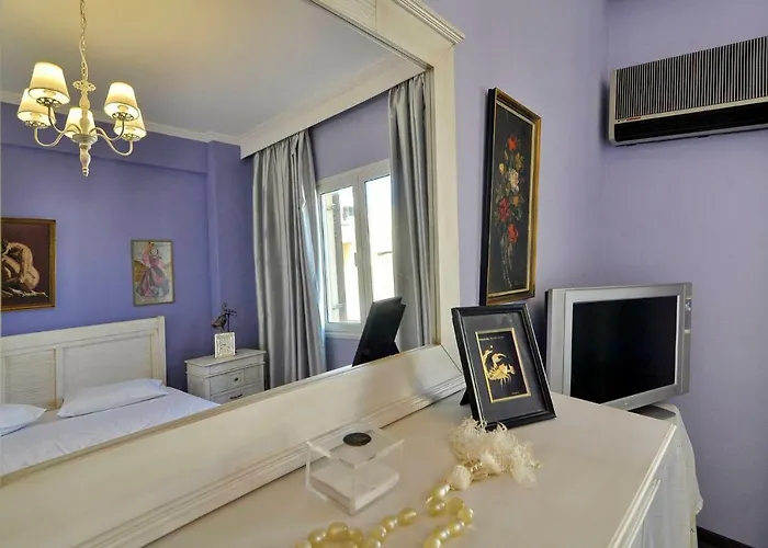 Saroco Square Luxury