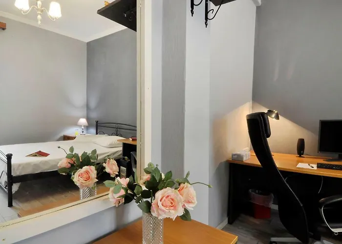 Saroco Square Luxury *