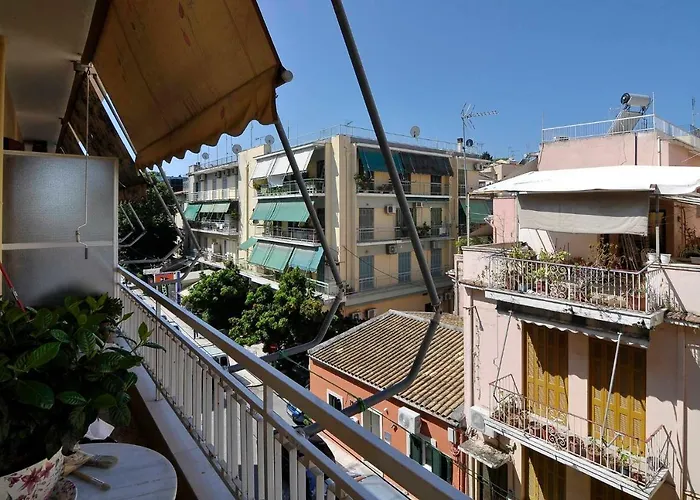 Saroco Square Luxury