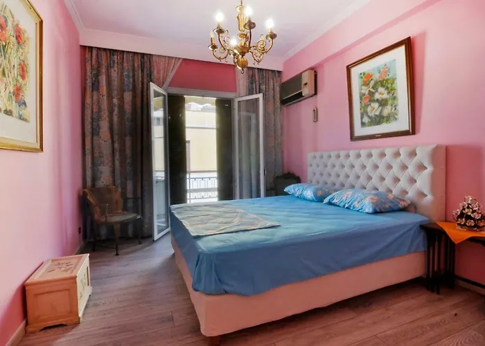 Διαμέρισμα Saroco Square Luxury